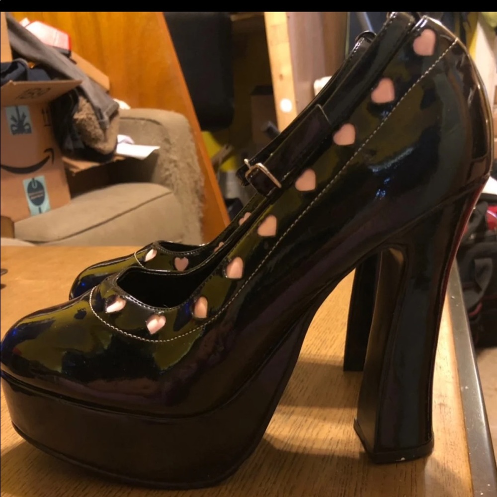Demonia Size 10 Platform Mary Janes W/Pink Hearts